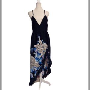 Women's Day Wear Outside Beach/ Lake Diagonal Maxi